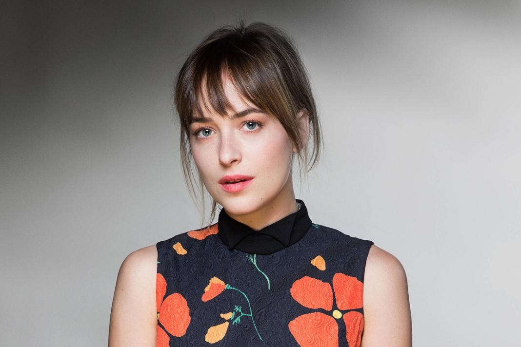 65+ Hot Pictures Of Dakota Johnson – Fifty Shades Of Grey Actress | Best Of Comic Books
