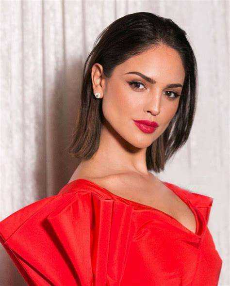 65+ Hot Pictures Of Eiza Gonzalez From Dusk Till Dawn TV Series Actress | Best Of Comic Books