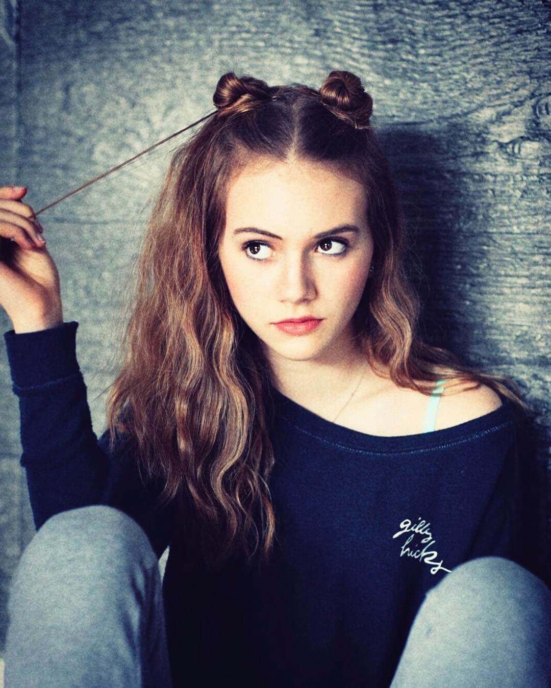 65+ Hot Pictures Of Emilia Jones Which Will Make You Want To Play With Her | Best Of Comic Books
