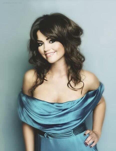 65+ Hot Pictures Of Jenna Coleman – One Of The Hottest Doctor Who Companion | Best Of Comic Books