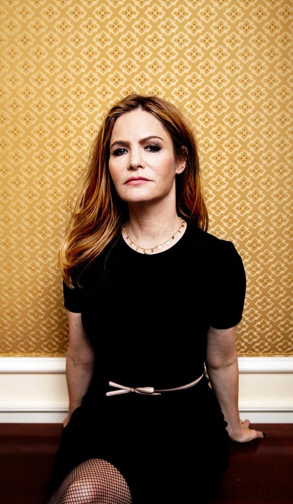 65+ Hot Pictures Of Jennifer Jason Leigh Which Will Make You Love Her More | Best Of Comic Books