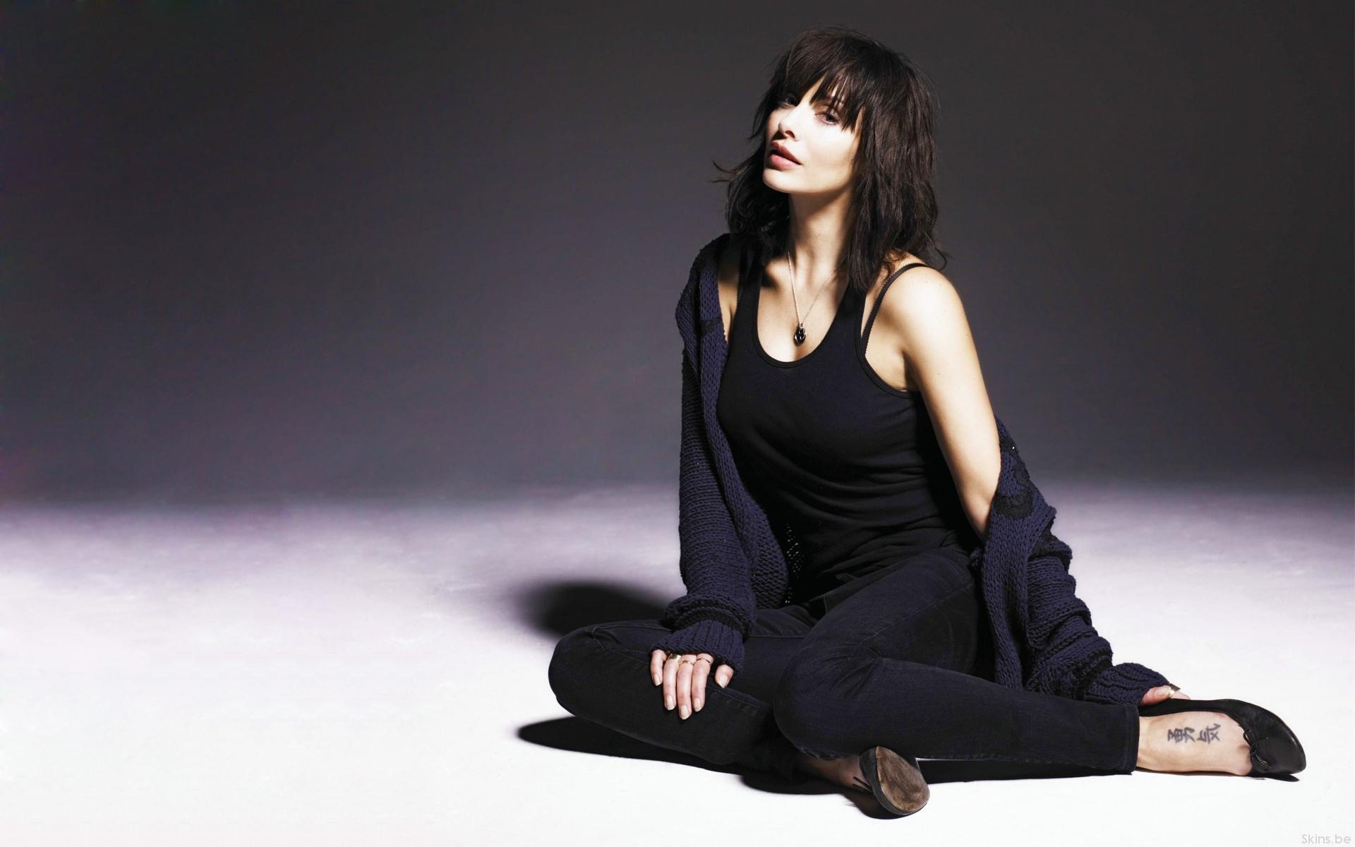 65+ Hot Pictures Of Natalie Imbruglia Will Get You Hot Under Your Collars | Best Of Comic Books