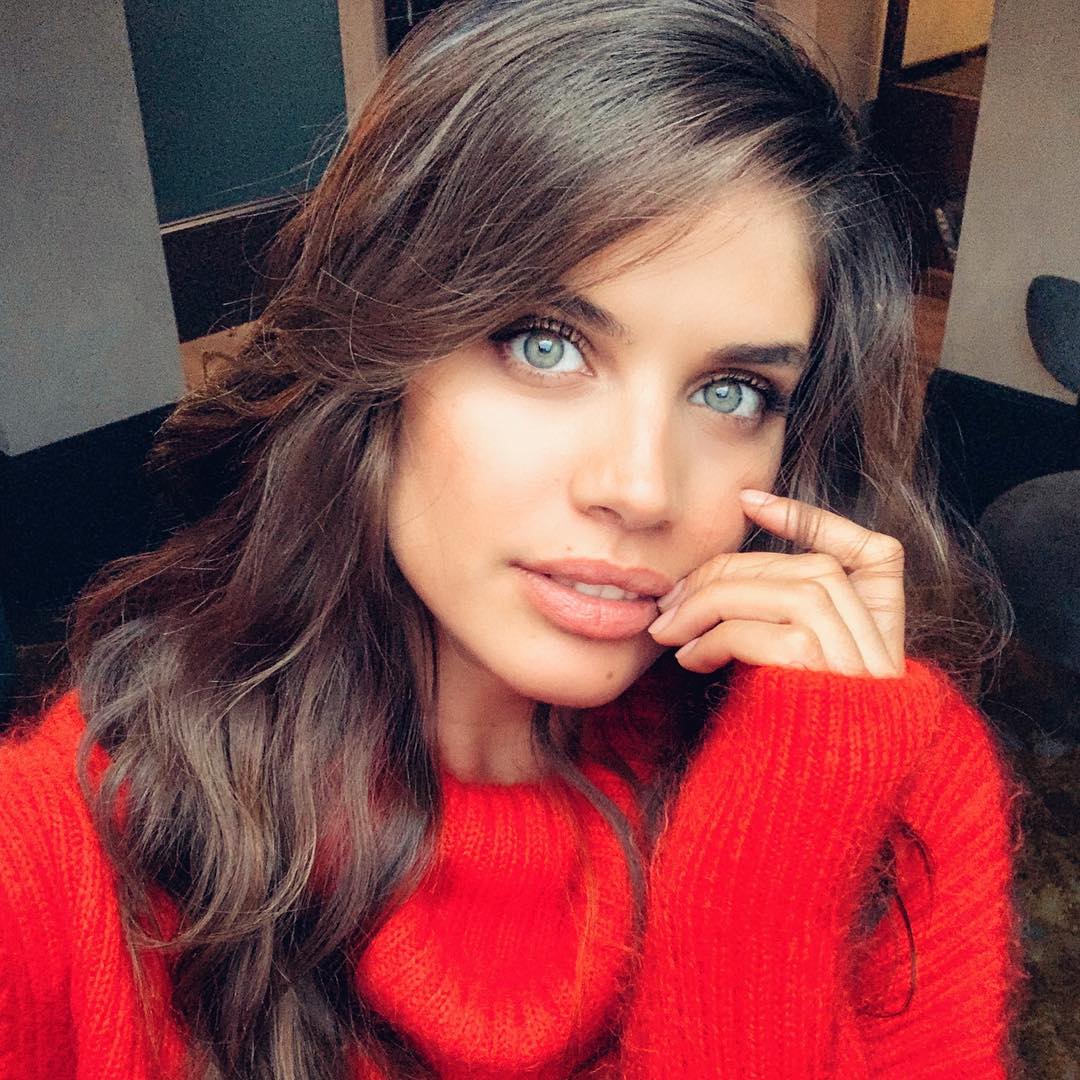 65+ Hot Pictures Of Sara Sampaio Which Will Make Your Day | Best Of Comic Books