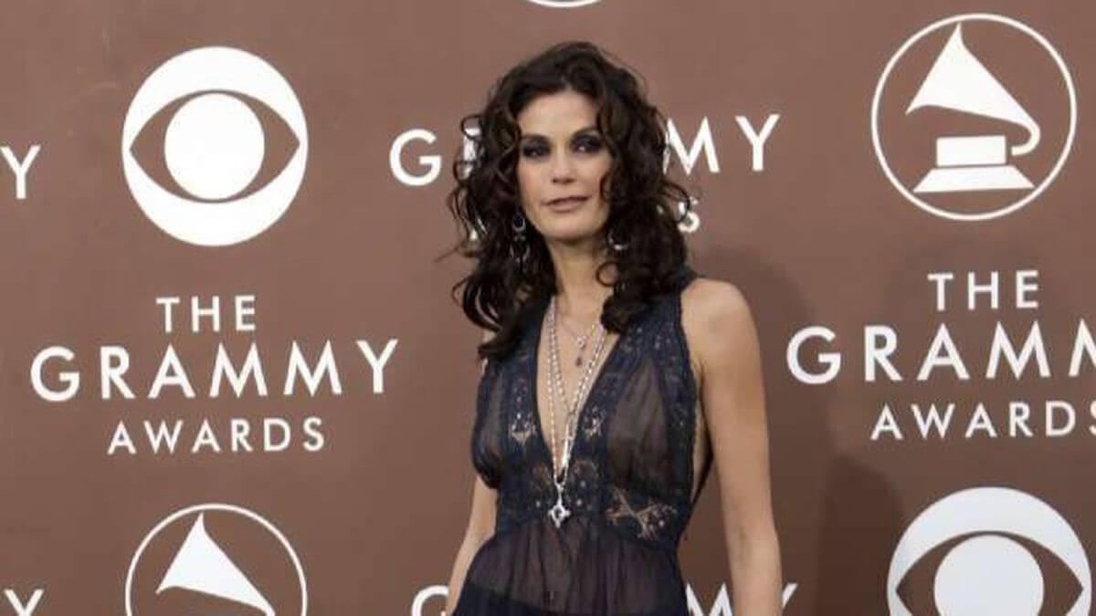 65+ Hot Pictures Of Teri Hatcher That You Can’t Miss | Best Of Comic Books