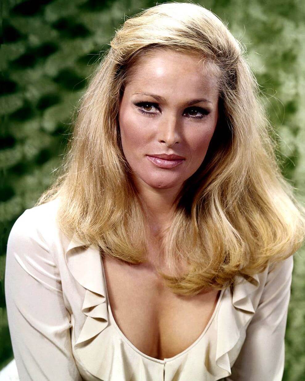65+ Hot Pictures Of Ursula Andress That Will Make You Drool | Best Of Comic Books