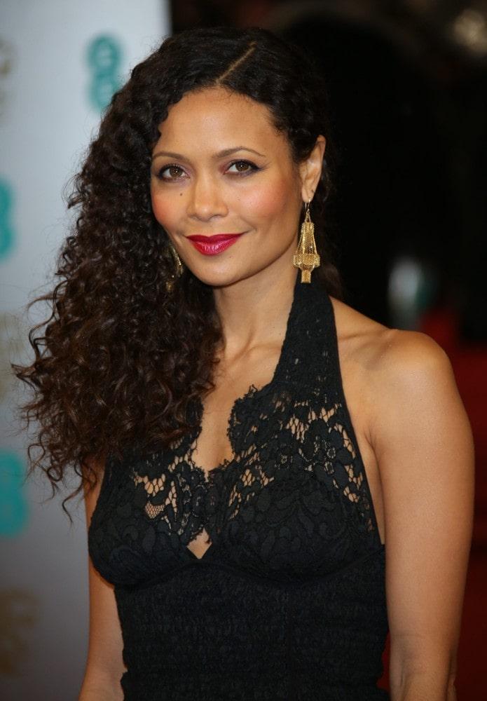 65+ Hot Pictures Thandie Newton Pictures Show Off Her Classy And Sexy Avatar | Best Of Comic Books