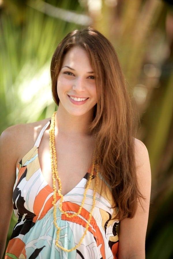 65+ Hottest Amanda Righetti Pictures Will Get You All Sweating | Best Of Comic Books
