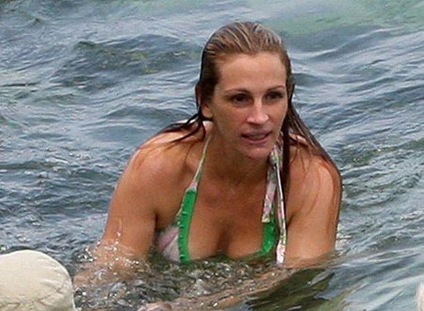 70+ Hot Pictures Of Julia Roberts Will Prove Why She Is America’s Sweetheart | Best Of Comic Books
