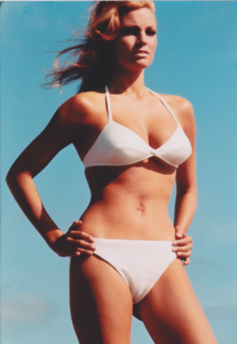 70+ Hot Pictures Of Raquel Welch Which Are Drop Dead Gorgeous | Best Of Comic Books