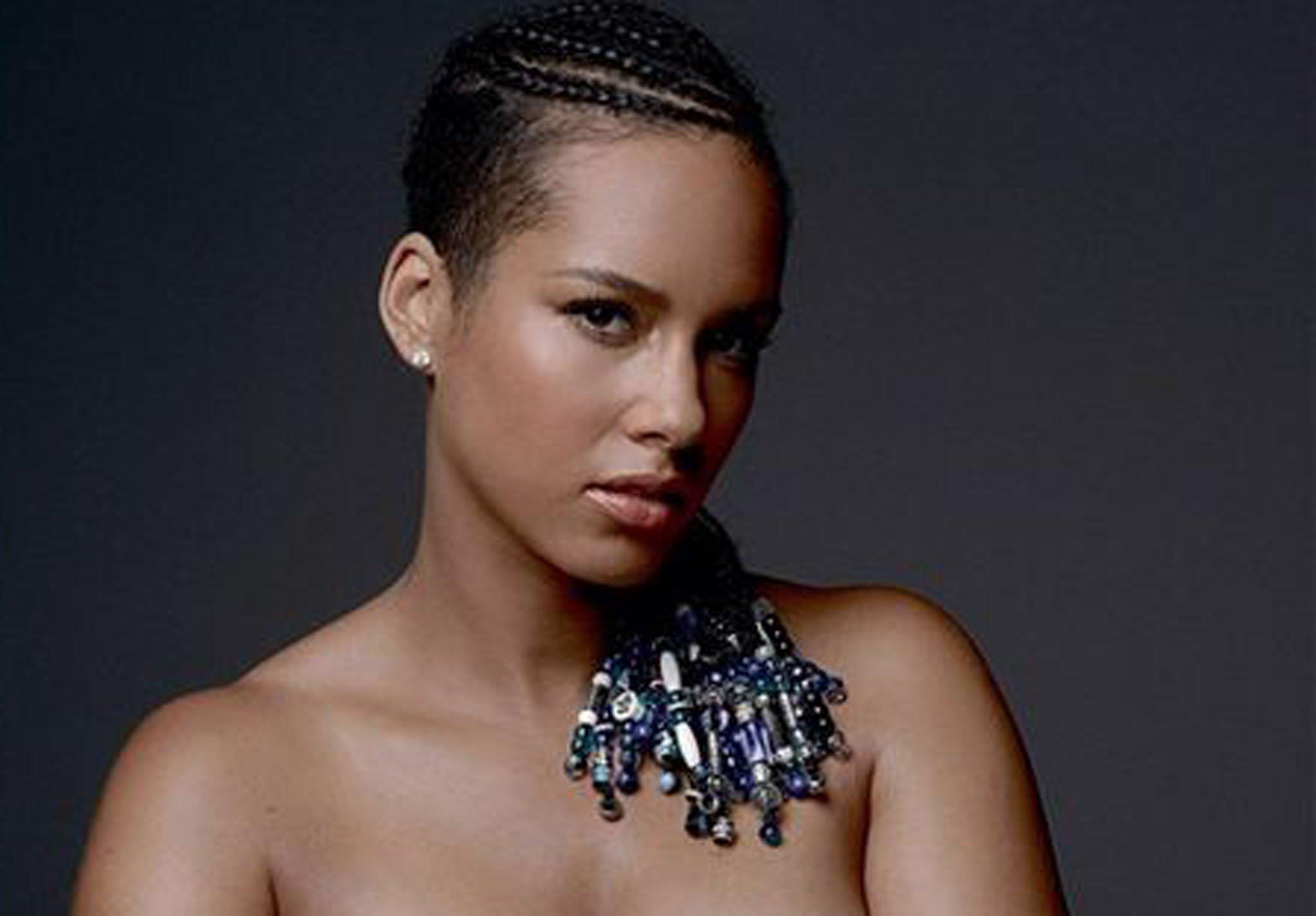 75+ Hot And Sexy Pictures Of Alicia Keys – One of Sexiest Singers Of All Time | Best Of Comic Books