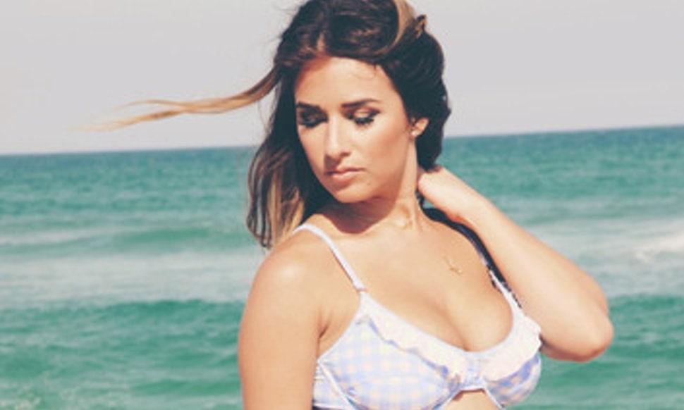 75+ Hot And Sexy Pictures Of Jessie James Decker Explore Her Curvy Body | Best Of Comic Books