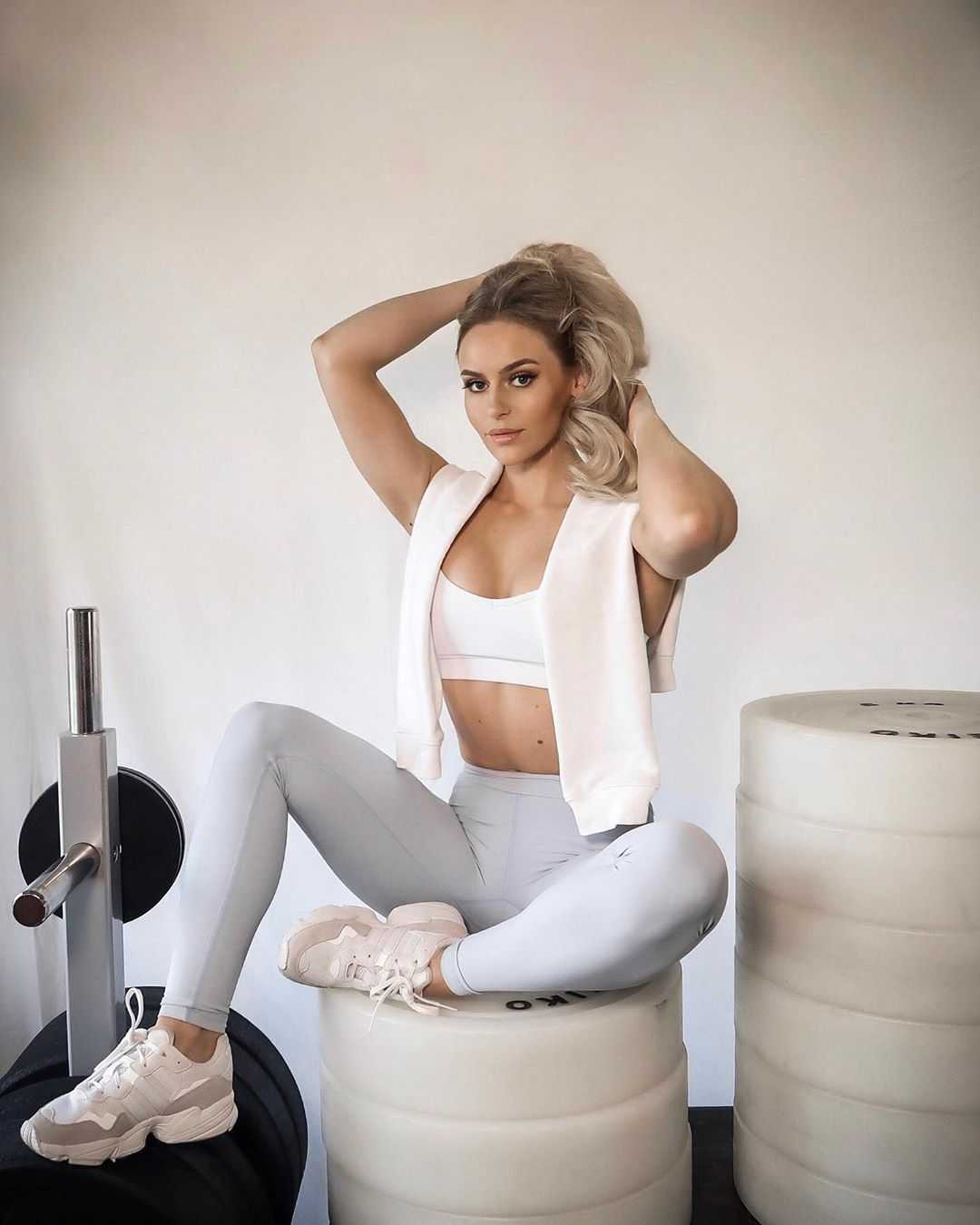75+ Hot Pictures Of Anna Nystrom Which Expose Her Sexy Body | Best Of Comic Books