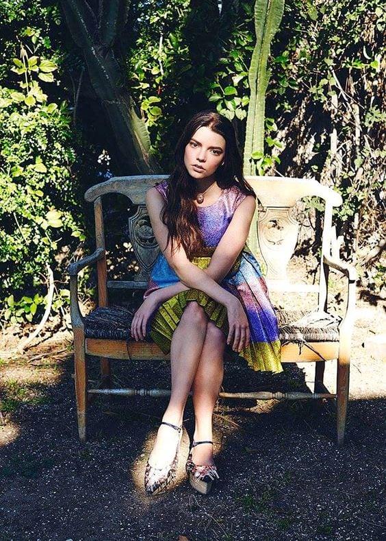 75+ Hot Pictures Of Anya Taylor Joy – Casey Coke Actress From Split Movie | Best Of Comic Books