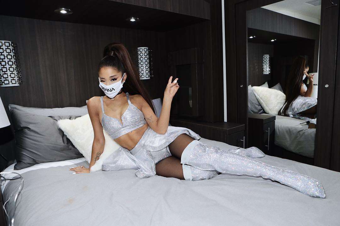 75+ Hot Pictures Of Ariana Grande Will Melt You Like An Ice Cube | Best Of Comic Books
