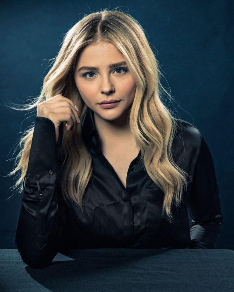 75+ Hot Pictures of Chloe Grace Moretz From Hit-Girl Actress Kick-Ass Movie | Best Of Comic Books