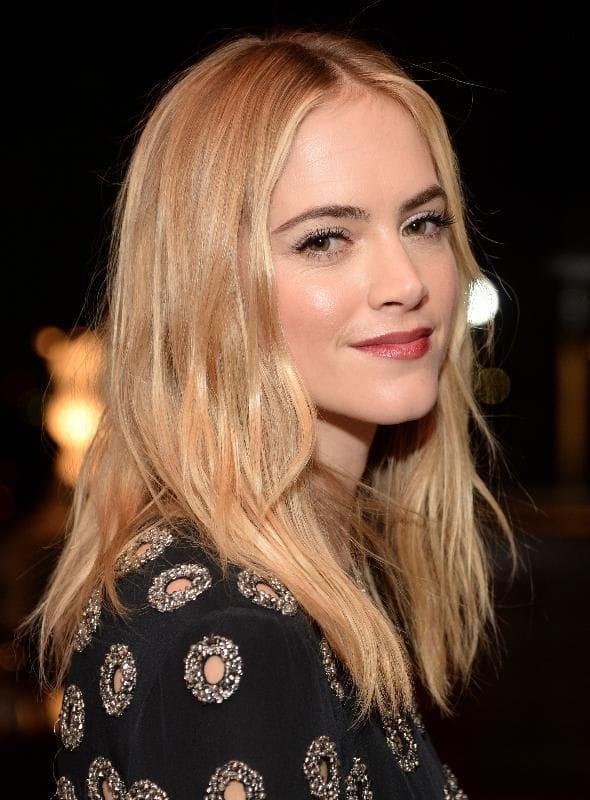 75+ Hot Pictures Of Emily Wickersham Which Will Make Your Day | Best Of Comic Books