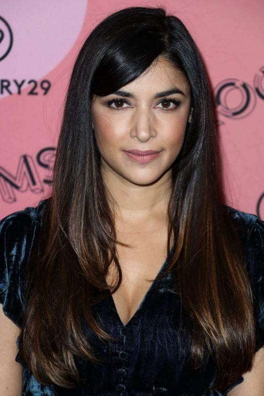 75+ Hot Pictures Of Hannah Simone Are Sexy As Hell | Best Of Comic Books