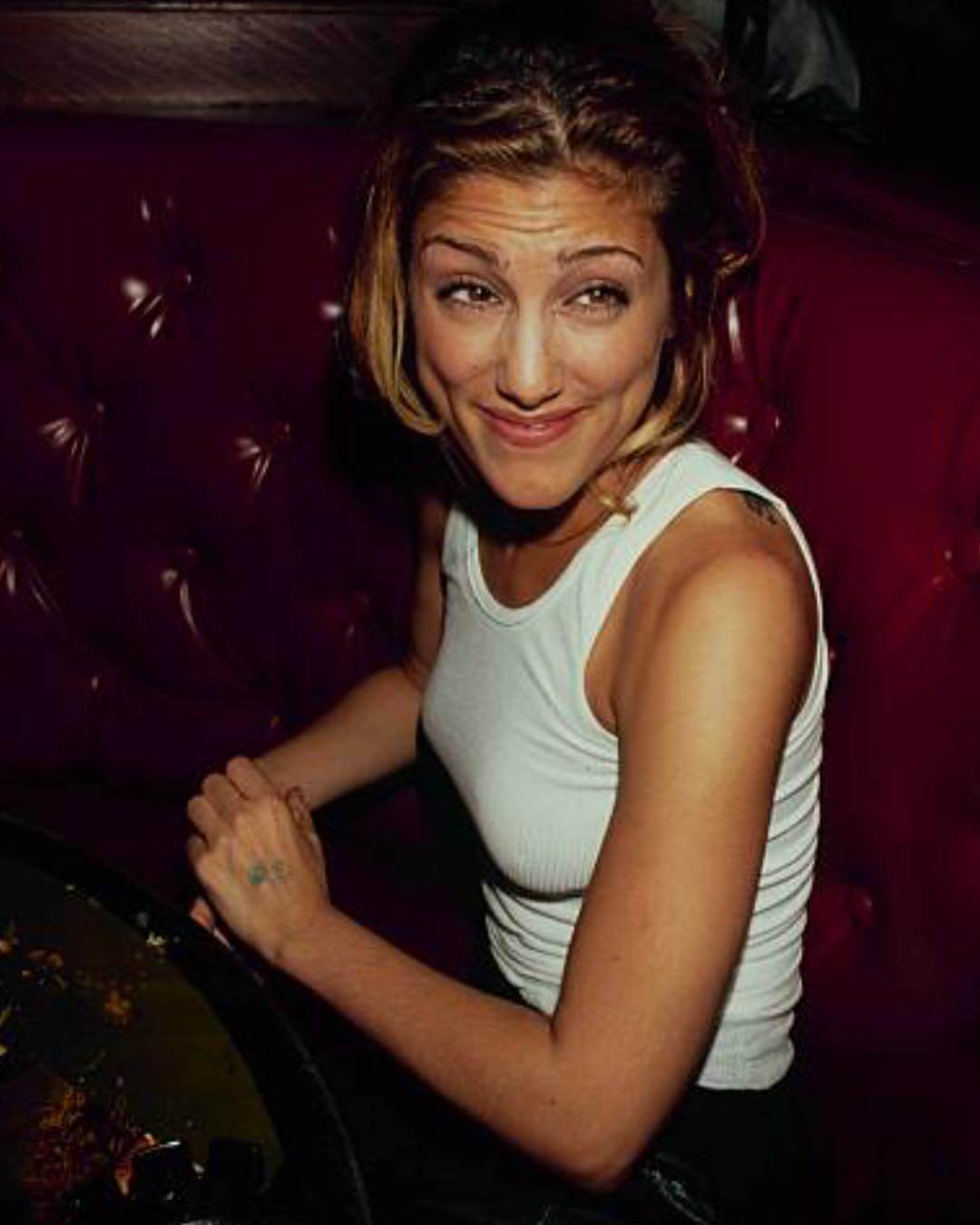 75+ Hot Pictures Of Jennifer Esposito Which Will Make You Her Biggest Fan | Best Of Comic Books