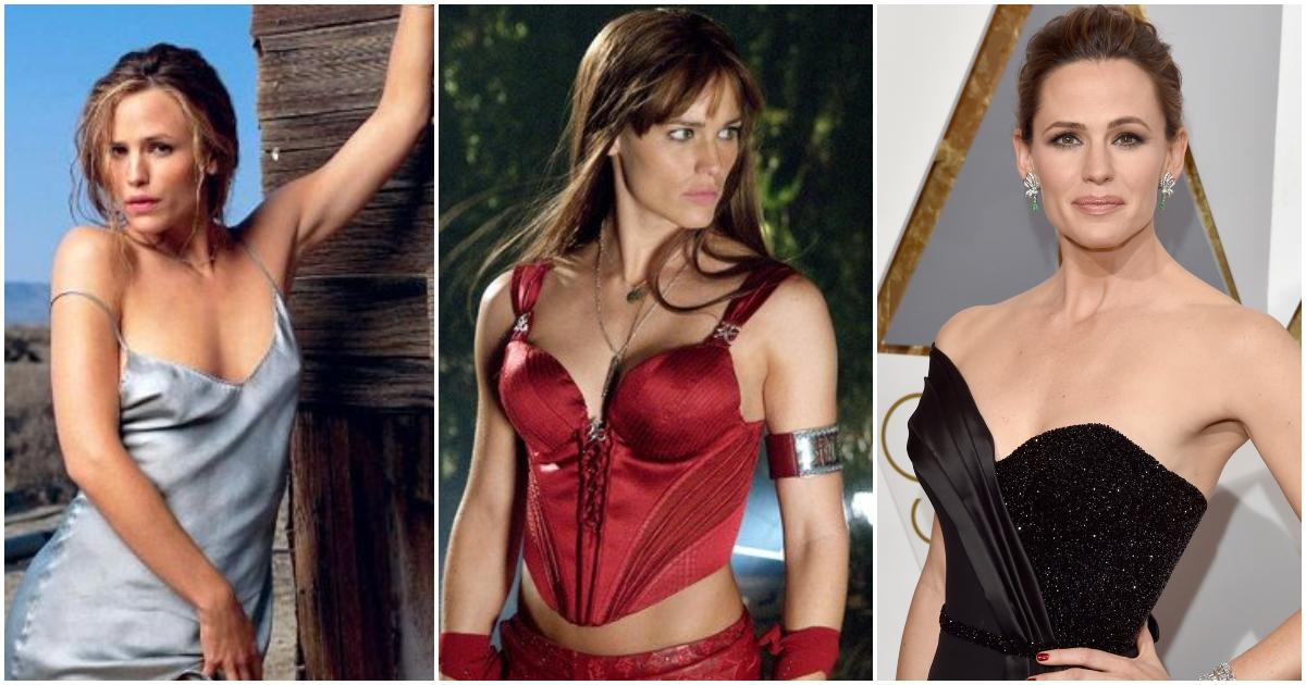 75+ Hot Pictures Of Jennifer Garner – The First Live-Action Elektra