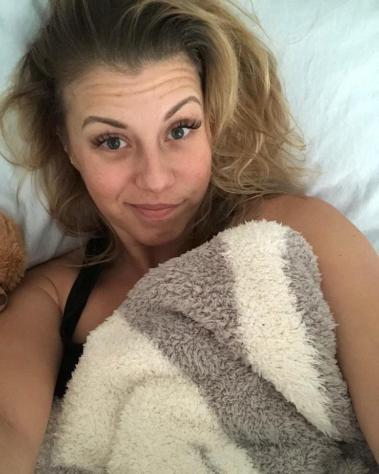 75+ Hot Pictures Of Jodie Sweetin Are Slices Of Heaven | Best Of Comic Books