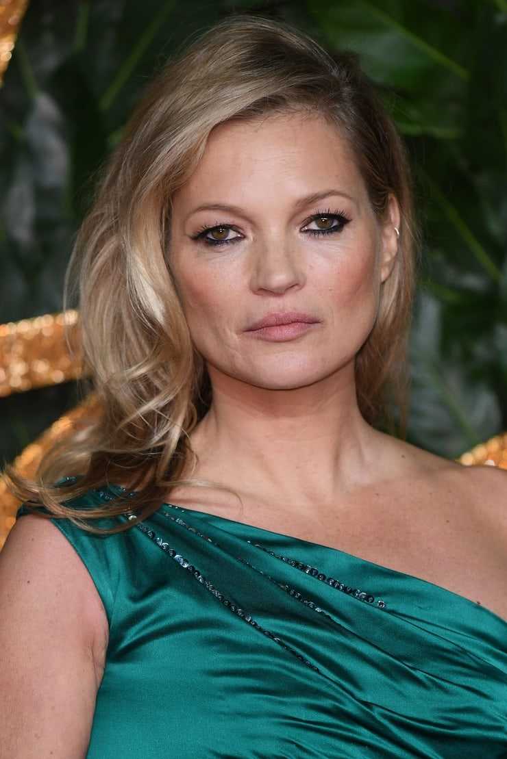 75+ Hot Pictures Of Kate Moss Are Insanely Sexy To Watch | Best Of Comic Books