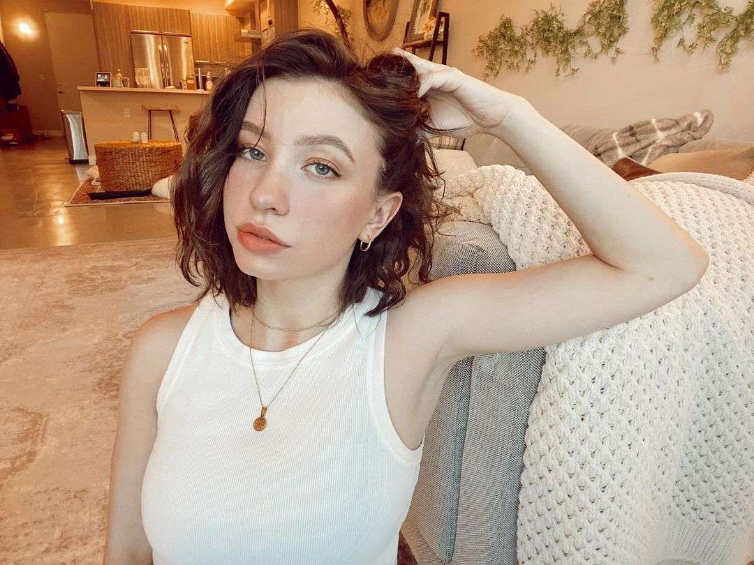 75+ Hot Pictures Of Katelyn Nacon Which Are Sure to Catch Your Attention –  The Viraler