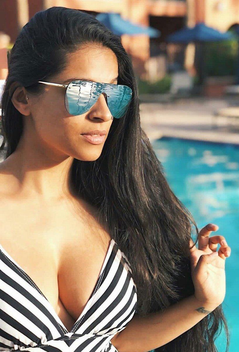 75+ Hot Pictures Of Lilly Singh Show Off Her Sexy Fit Youtuber Body To The World | Best Of Comic Books