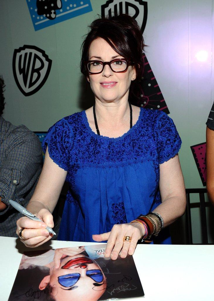 75+ Hot Pictures Of Megan Mullally Will Explore Extremely Sexy Side | Best Of Comic Books