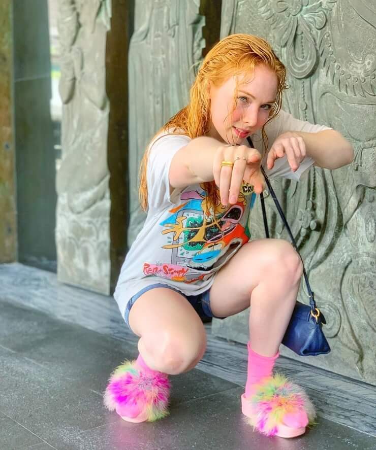 75+ Hot Pictures Of Molly C. Quinn Are God’s Gift For Her Die Hard Fans | Best Of Comic Books