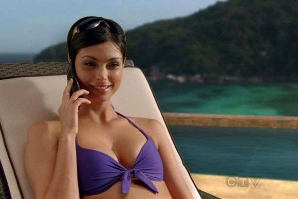 75+ Hot Pictures Of Morena Baccarin Will Prove That She Is The Sexiest Vixen Of Hollywood | Best Of Comic Books