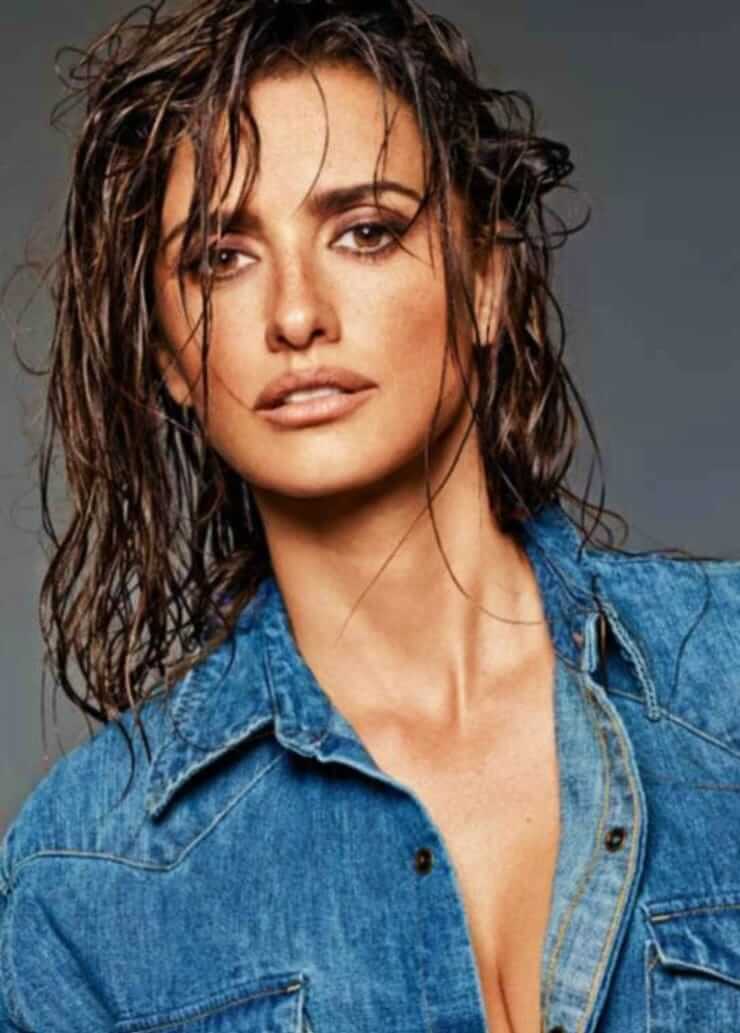 75+ Hot Pictures Of Penelope Cruz Confirm That She Doesn’t Age At All | Best Of Comic Books
