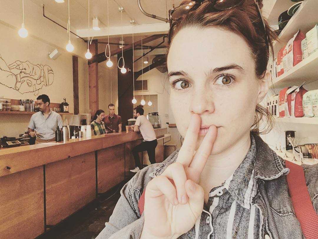 75+ Hot Pictures Of Renee Felice Smith From NCIS Los Angeles Will Her Fans Mad | Best Of Comic Books