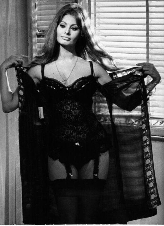 ErikLundegaard.com - Sophia Loren: The Wrong Kind of Sexy