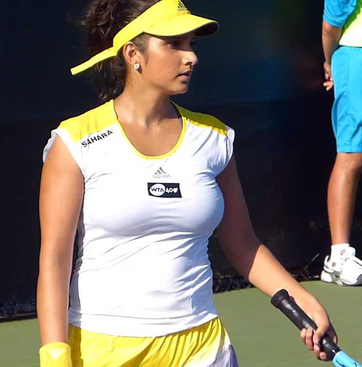 80+ Hot Pictures Of Sania Mirza Will Prove That She Is One Of The Sexiest Women Alive | Best Of Comic Books