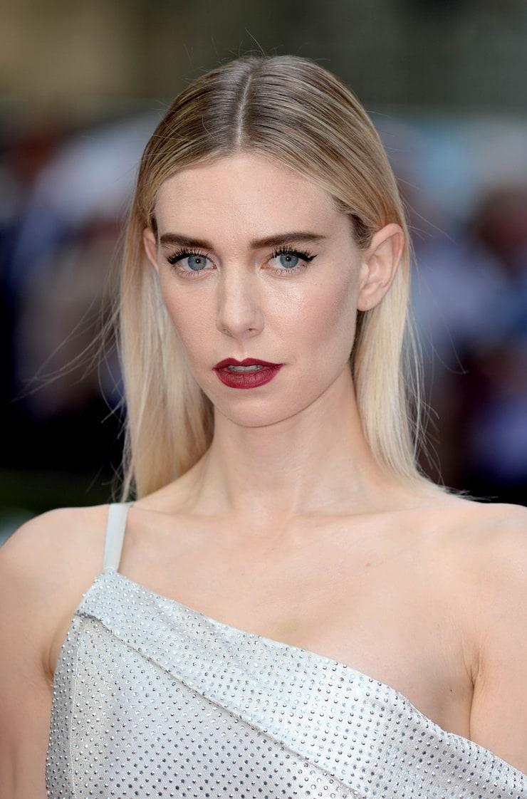 80+ Hot Pictures Of Vanessa Kirby Which Are Here To Make Your Day A Win | Best Of Comic Books