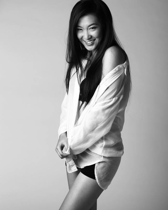 Kara Wang Hottest Pictures (40 Photos)