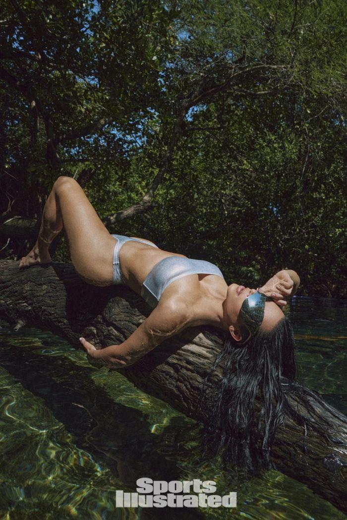 Kim Kardashian For Sports Illustrated 2022 (32 Photos)