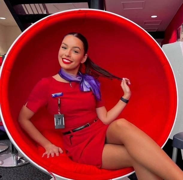 Hot Flight Attendants 34 Pics The Viraler