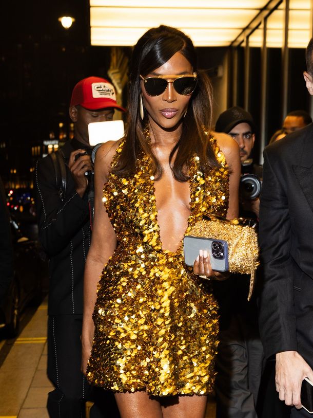 Naomi Campbell leaving the Bulgari hotel in London – June 19, 2024