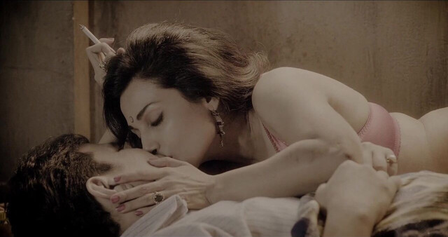Flora Saini sexy – City of Dreams s02e03,e05 (2020)